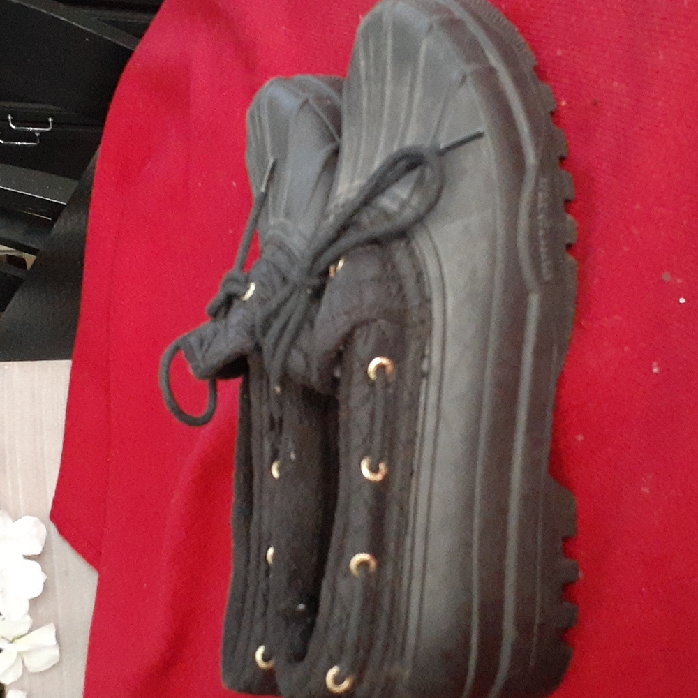 SPERRY WATERPROOF RUBBER SHOES